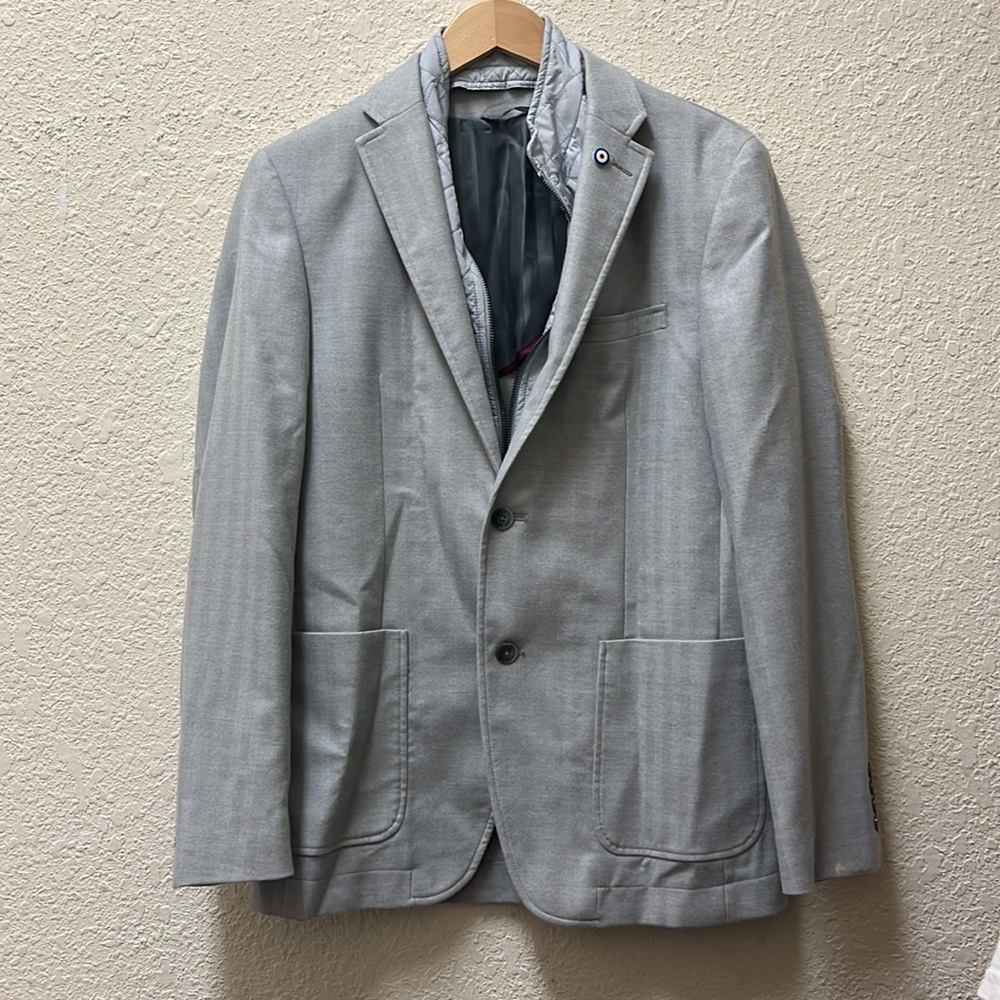 Ben Sherman Herringbone Two Button Notch Collar J… - image 5